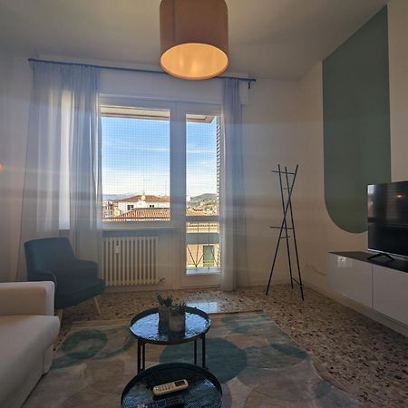 Big House-Private Parking-12" Walk From The Arena Apartment Verona Exterior foto