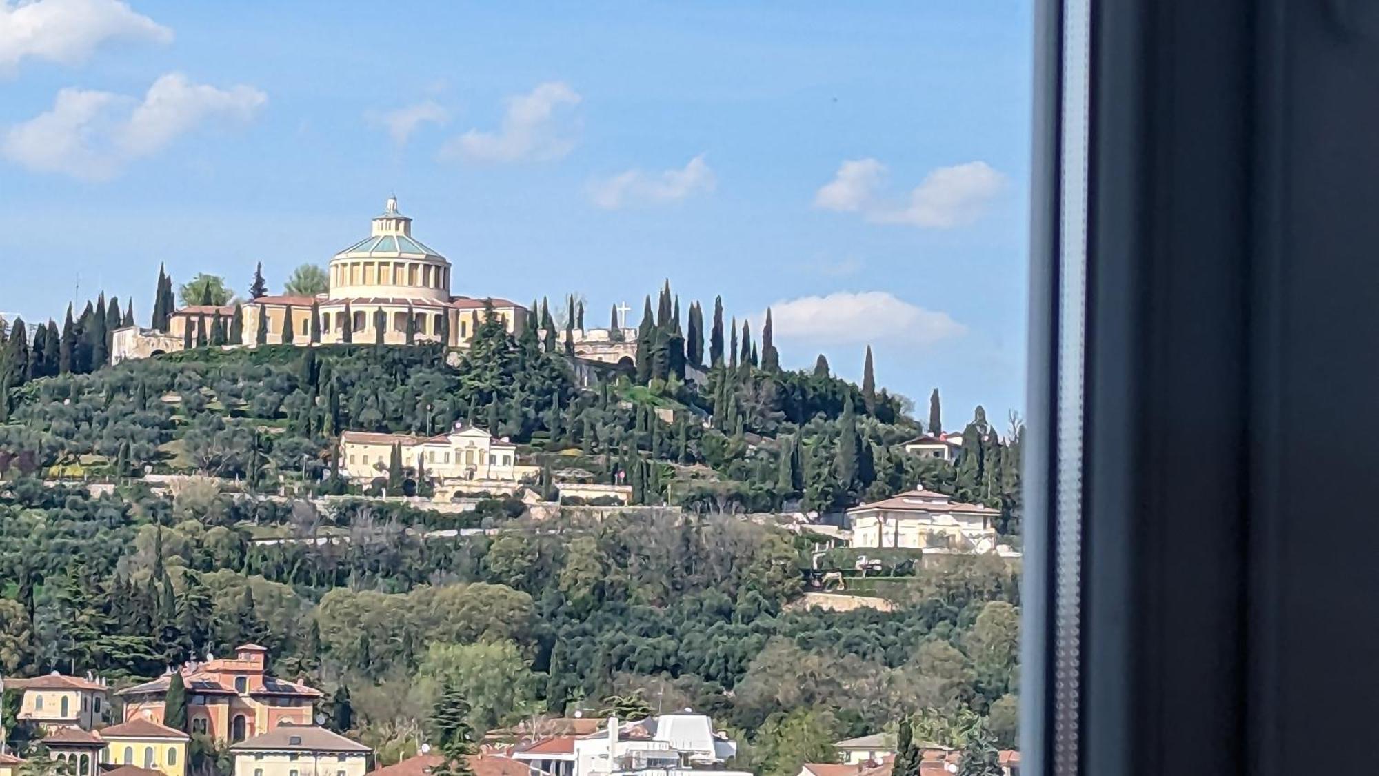 Big House-Private Parking-12" Walk From The Arena Apartment Verona Exterior foto