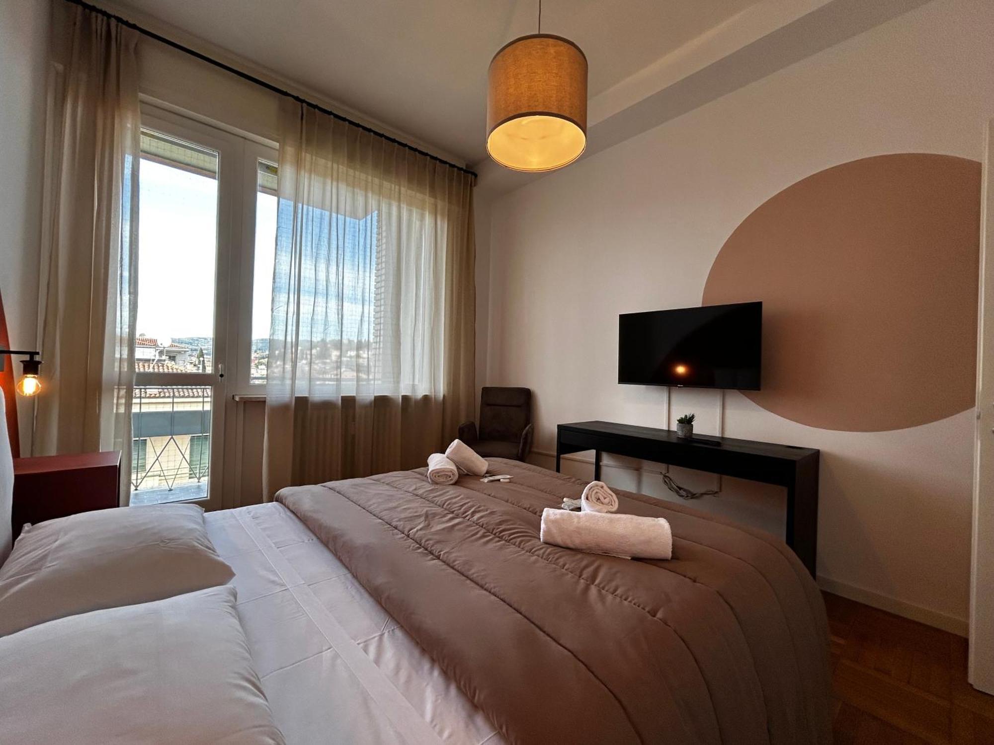 Big House-Private Parking-12" Walk From The Arena Apartment Verona Exterior foto